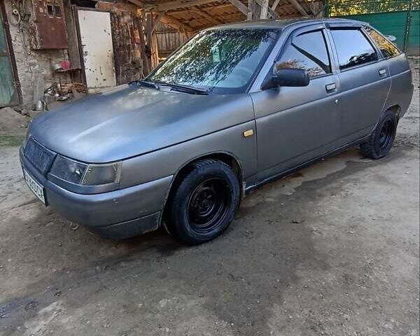Серый ВАЗ 2112, объемом двигателя 1.6 л и пробегом 200 тыс. км за 900 $, фото 5 на Automoto.ua