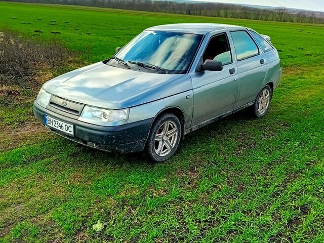 Серый ВАЗ 2112, объемом двигателя 1.6 л и пробегом 211 тыс. км за 2100 $, фото 11 на Automoto.ua