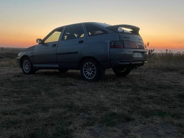 Серый ВАЗ 2112, объемом двигателя 1.6 л и пробегом 340 тыс. км за 1500 $, фото 2 на Automoto.ua