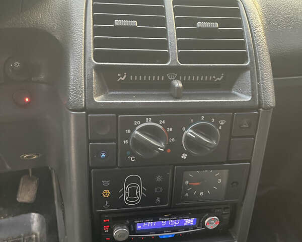 Сірий ВАЗ 2112, об'ємом двигуна 1.6 л та пробігом 170 тис. км за 1150 $, фото 7 на Automoto.ua