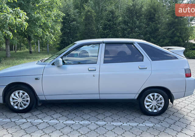 Серый ВАЗ 2112, объемом двигателя 1.6 л и пробегом 174 тыс. км за 2699 $, фото 9 на Automoto.ua