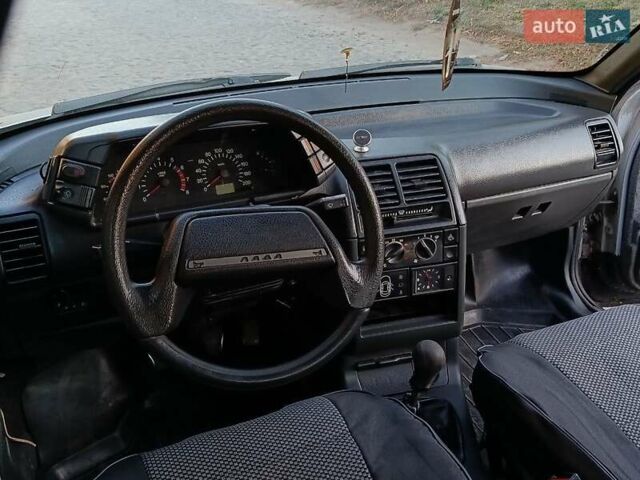 Сірий ВАЗ 2112, об'ємом двигуна 1.6 л та пробігом 217 тис. км за 1550 $, фото 17 на Automoto.ua