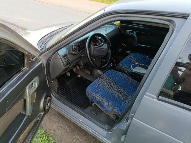 Серый ВАЗ 2112, объемом двигателя 0 л и пробегом 180 тыс. км за 850 $, фото 5 на Automoto.ua