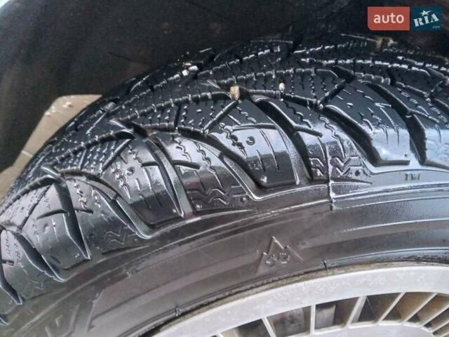 Серый ВАЗ 2112, объемом двигателя 6 л и пробегом 145 тыс. км за 1250 $, фото 3 на Automoto.ua