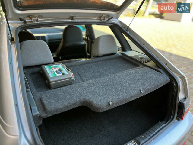 Серый ВАЗ 2112, объемом двигателя 1.6 л и пробегом 76 тыс. км за 2900 $, фото 39 на Automoto.ua