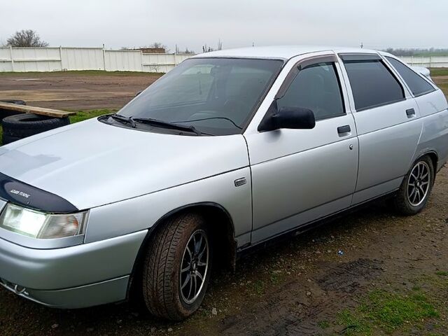 Сірий ВАЗ 2112, об'ємом двигуна 1.6 л та пробігом 285 тис. км за 2000 $, фото 1 на Automoto.ua