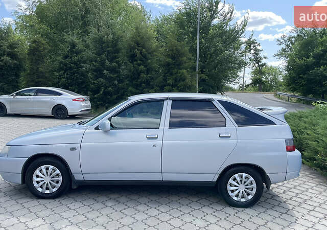 Серый ВАЗ 2112, объемом двигателя 1.6 л и пробегом 174 тыс. км за 2699 $, фото 6 на Automoto.ua