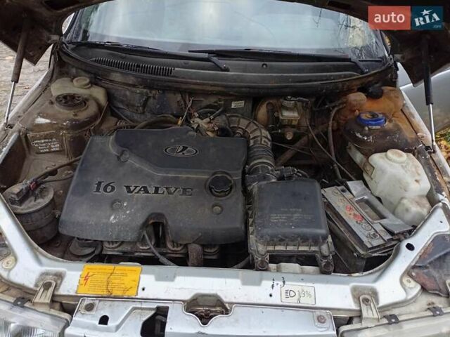ВАЗ 2112 2007 в Кременце на Automoto.ua Серый ВАЗ 2112, объемом двигателя 1.6 л и пробегом 987 тыс. км за 500 $, фото 1 на Automoto.ua