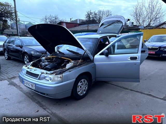 Серый ВАЗ 2112, объемом двигателя 1.6 л и пробегом 250 тыс. км за 1950 $, фото 9 на Automoto.ua