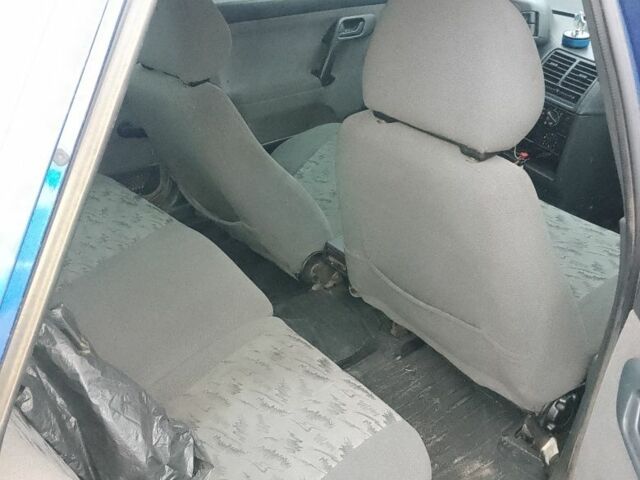 Серый ВАЗ 2112, объемом двигателя 1 л и пробегом 165 тыс. км за 1600 $, фото 5 на Automoto.ua