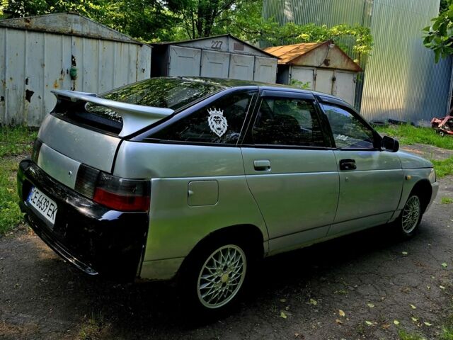 Серый ВАЗ 2112, объемом двигателя 1.6 л и пробегом 250 тыс. км за 950 $, фото 5 на Automoto.ua