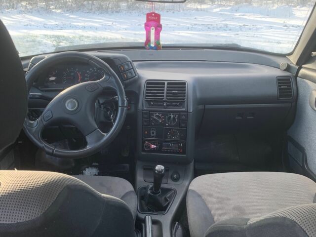 Сірий ВАЗ 2112, об'ємом двигуна 1.6 л та пробігом 100 тис. км за 1650 $, фото 6 на Automoto.ua