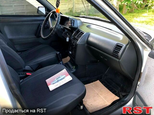 Серый ВАЗ 2112, объемом двигателя 1.6 л и пробегом 200 тыс. км за 2500 $, фото 6 на Automoto.ua