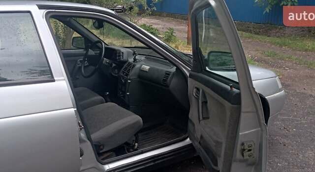 Серый ВАЗ 2112, объемом двигателя 1.6 л и пробегом 221 тыс. км за 2200 $, фото 7 на Automoto.ua