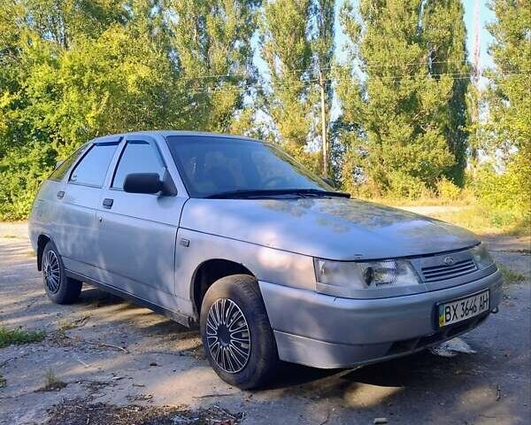 Серый ВАЗ 2112, объемом двигателя 1.6 л и пробегом 170 тыс. км за 1400 $, фото 1 на Automoto.ua