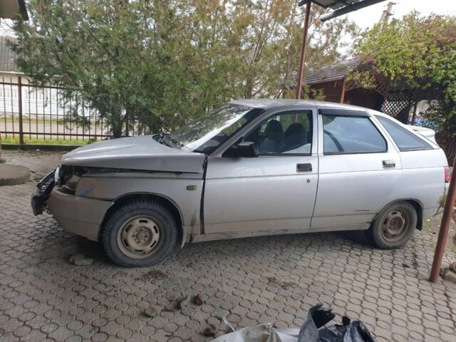 Серый ВАЗ 2112, объемом двигателя 1.6 л и пробегом 217 тыс. км за 700 $, фото 2 на Automoto.ua