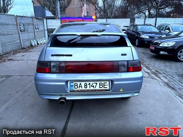 Серый ВАЗ 2112, объемом двигателя 1.6 л и пробегом 250 тыс. км за 1950 $, фото 4 на Automoto.ua