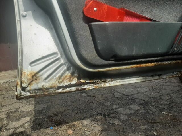 Серый ВАЗ 2112, объемом двигателя 0 л и пробегом 125 тыс. км за 828 $, фото 3 на Automoto.ua