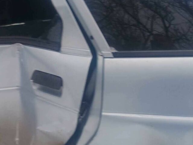 Сірий ВАЗ 2112, об'ємом двигуна 1.6 л та пробігом 180 тис. км за 700 $, фото 3 на Automoto.ua