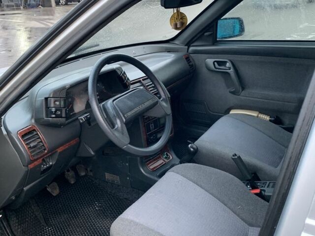 ВАЗ 2112 2007 у Вінниці на Automoto.ua Сірий ВАЗ 2112, об'ємом двигуна 1.6 л та пробігом 153 тис. км за 1450 $, фото 5 на Automoto.ua