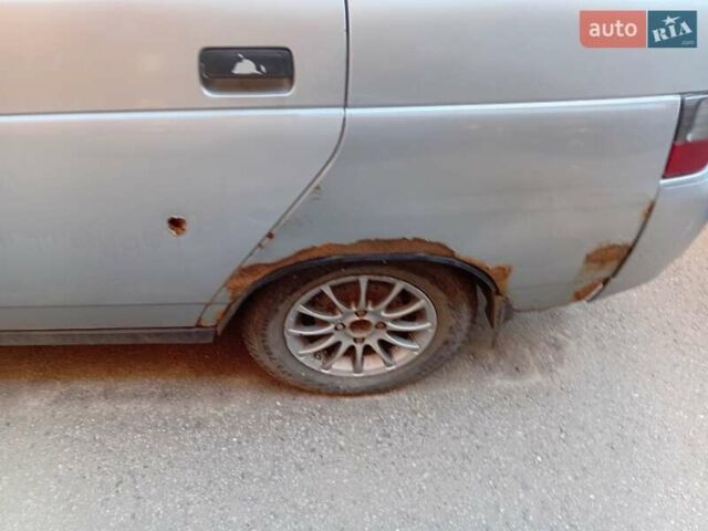 Серый ВАЗ 2112, объемом двигателя 1.6 л и пробегом 300 тыс. км за 800 $, фото 2 на Automoto.ua