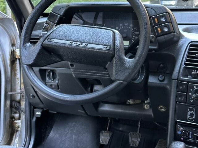 Серый ВАЗ 2112, объемом двигателя 1.6 л и пробегом 85 тыс. км за 1950 $, фото 9 на Automoto.ua