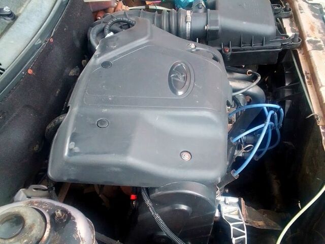 Серый ВАЗ 2112, объемом двигателя 1.6 л и пробегом 228 тыс. км за 1800 $, фото 3 на Automoto.ua