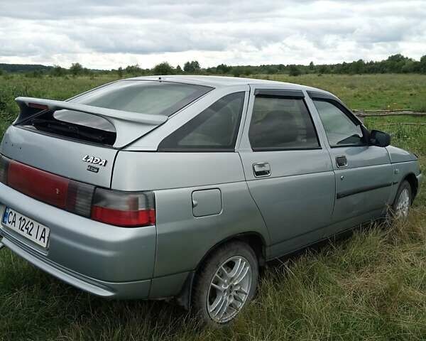 Серый ВАЗ 2112, объемом двигателя 1.6 л и пробегом 200 тыс. км за 1250 $, фото 3 на Automoto.ua