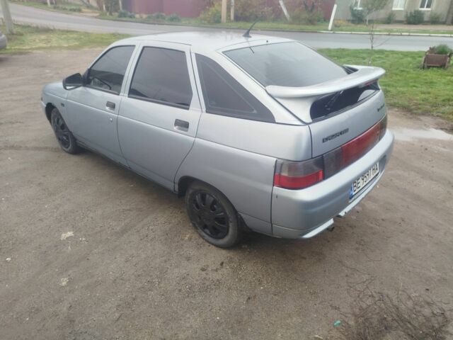 Серый ВАЗ 2112, объемом двигателя 1.6 л и пробегом 250 тыс. км за 1500 $, фото 1 на Automoto.ua