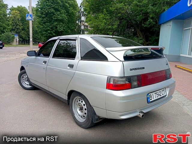 Серый ВАЗ 2112, объемом двигателя 1.6 л и пробегом 200 тыс. км за 2500 $, фото 3 на Automoto.ua
