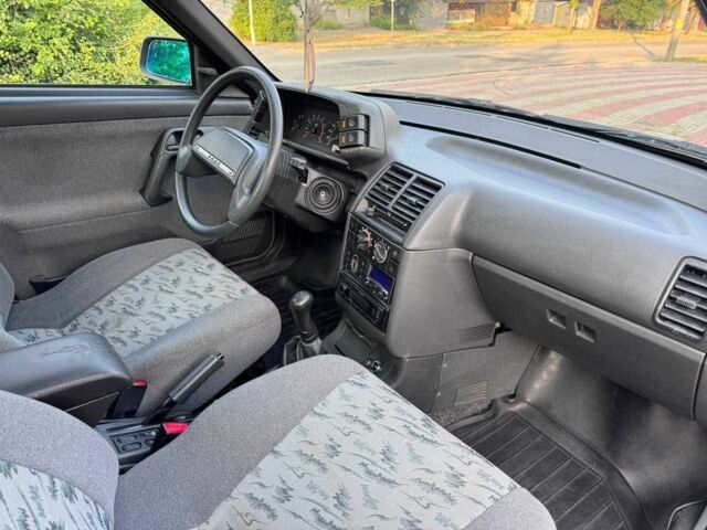 Сірий ВАЗ 2112, об'ємом двигуна 1.6 л та пробігом 76 тис. км за 2700 $, фото 11 на Automoto.ua