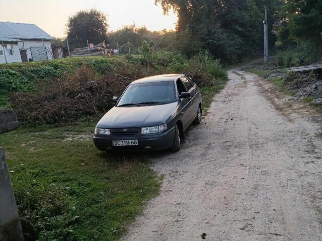 Серый ВАЗ 2112, объемом двигателя 0 л и пробегом 180 тыс. км за 850 $, фото 3 на Automoto.ua