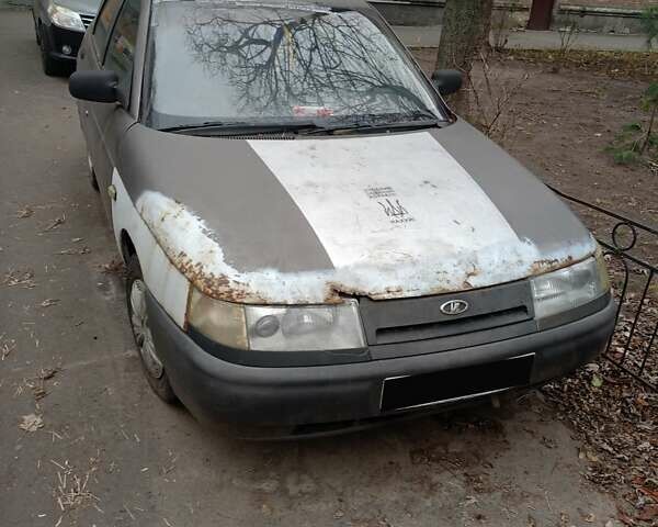 Серый ВАЗ 2112, объемом двигателя 1.6 л и пробегом 156 тыс. км за 1500 $, фото 3 на Automoto.ua