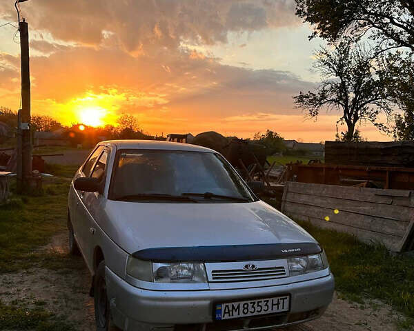 Сірий ВАЗ 2112, об'ємом двигуна 1.6 л та пробігом 200 тис. км за 2000 $, фото 3 на Automoto.ua