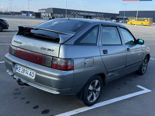 Серый ВАЗ 2112, объемом двигателя 1.6 л и пробегом 147 тыс. км за 2000 $, фото 3 на Automoto.ua