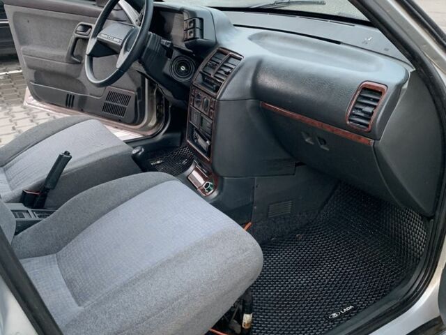 ВАЗ 2112 2007 у Вінниці на Automoto.ua Сірий ВАЗ 2112, об'ємом двигуна 1.6 л та пробігом 153 тис. км за 1450 $, фото 7 на Automoto.ua