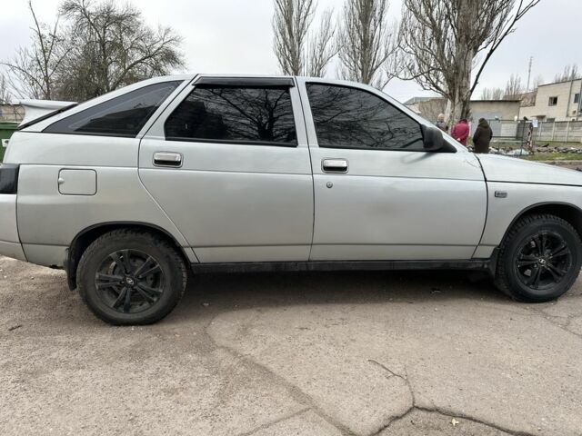 Серый ВАЗ 2112, объемом двигателя 1.6 л и пробегом 249 тыс. км за 1500 $, фото 2 на Automoto.ua