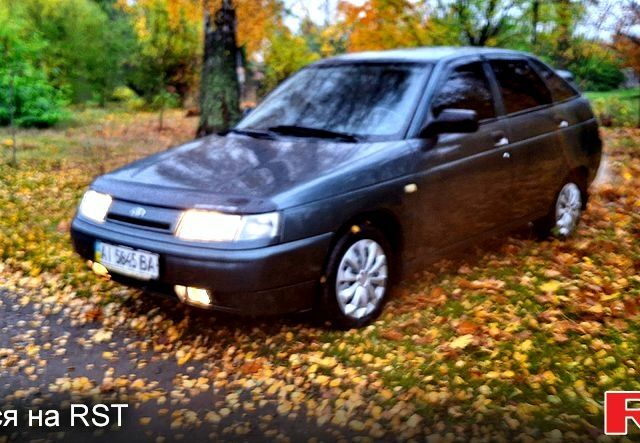 Серый ВАЗ 2112, объемом двигателя 1.6 л и пробегом 156 тыс. км за 2350 $, фото 1 на Automoto.ua