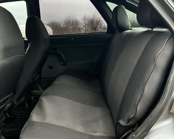 Сірий ВАЗ 2112, об'ємом двигуна 1.6 л та пробігом 183 тис. км за 1450 $, фото 11 на Automoto.ua