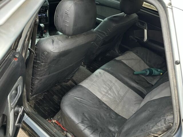 Серый ВАЗ 2112, объемом двигателя 1.6 л и пробегом 249 тыс. км за 1500 $, фото 5 на Automoto.ua