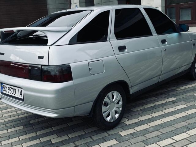 Сірий ВАЗ 2112, об'ємом двигуна 1.6 л та пробігом 300 тис. км за 1554 $, фото 6 на Automoto.ua