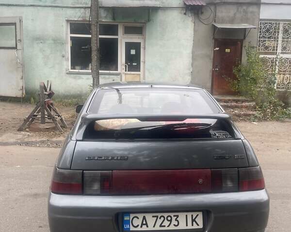 Серый ВАЗ 2112, объемом двигателя 1.6 л и пробегом 340 тыс. км за 2100 $, фото 3 на Automoto.ua