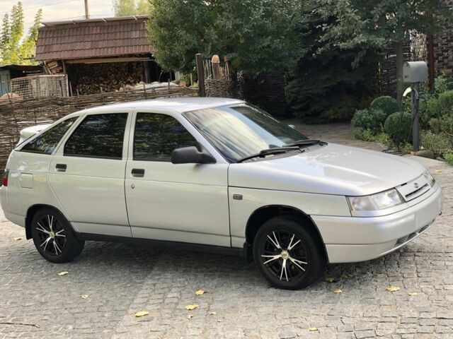 Серый ВАЗ 2112, объемом двигателя 1.6 л и пробегом 74 тыс. км за 2850 $, фото 4 на Automoto.ua
