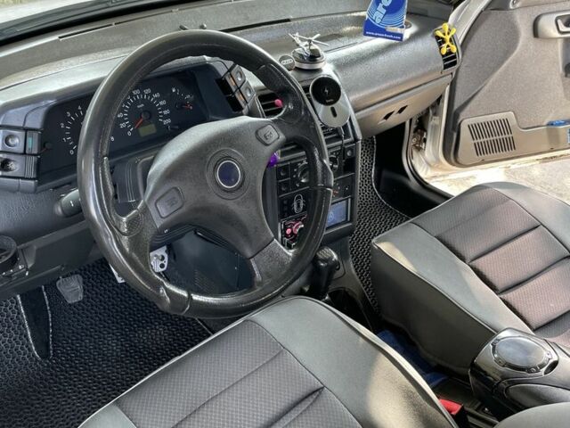 Сірий ВАЗ 2112, об'ємом двигуна 1.6 л та пробігом 280 тис. км за 1599 $, фото 4 на Automoto.ua