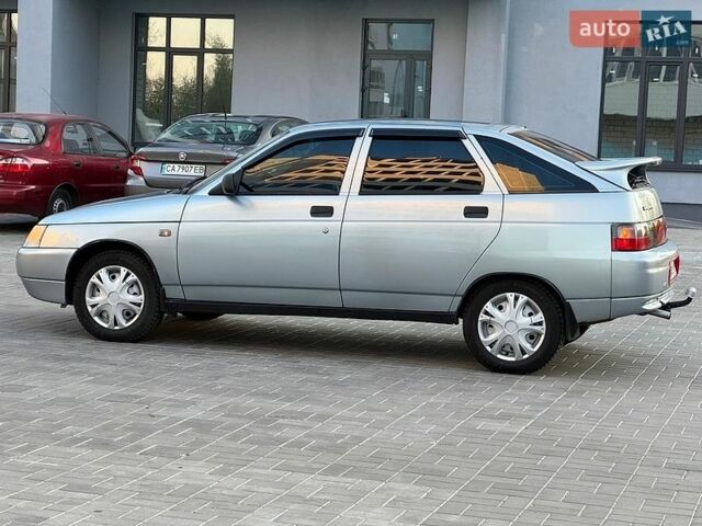 Серый ВАЗ 2112, объемом двигателя 1.6 л и пробегом 253 тыс. км за 1999 $, фото 9 на Automoto.ua