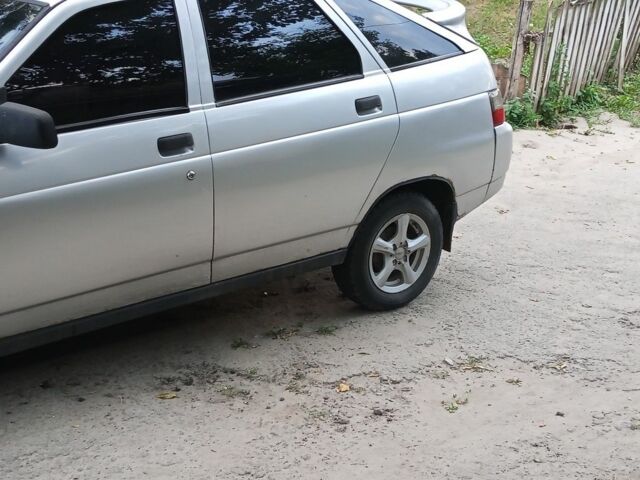 Серый ВАЗ 2112, объемом двигателя 1.6 л и пробегом 290 тыс. км за 1072 $, фото 2 на Automoto.ua