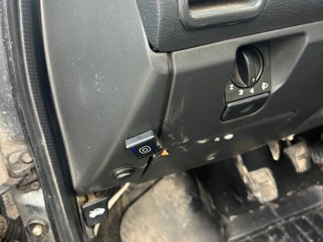 Сірий ВАЗ 2112, об'ємом двигуна 1.6 л та пробігом 200 тис. км за 999 $, фото 5 на Automoto.ua