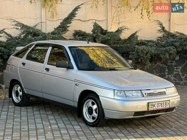 Серый ВАЗ 2112, объемом двигателя 1.6 л и пробегом 76 тыс. км за 2900 $, фото 22 на Automoto.ua