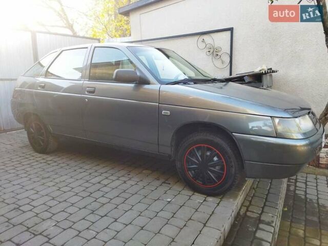 ВАЗ 2112 2007 в Могилев-Подольском на Automoto.ua Серый ВАЗ 2112, объемом двигателя 1.6 л и пробегом 200 тыс. км за 2000 $, фото 5 на Automoto.ua