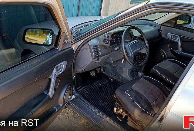 Серый ВАЗ 2112, объемом двигателя 1.6 л и пробегом 0 тыс. км за 1650 $, фото 4 на Automoto.ua